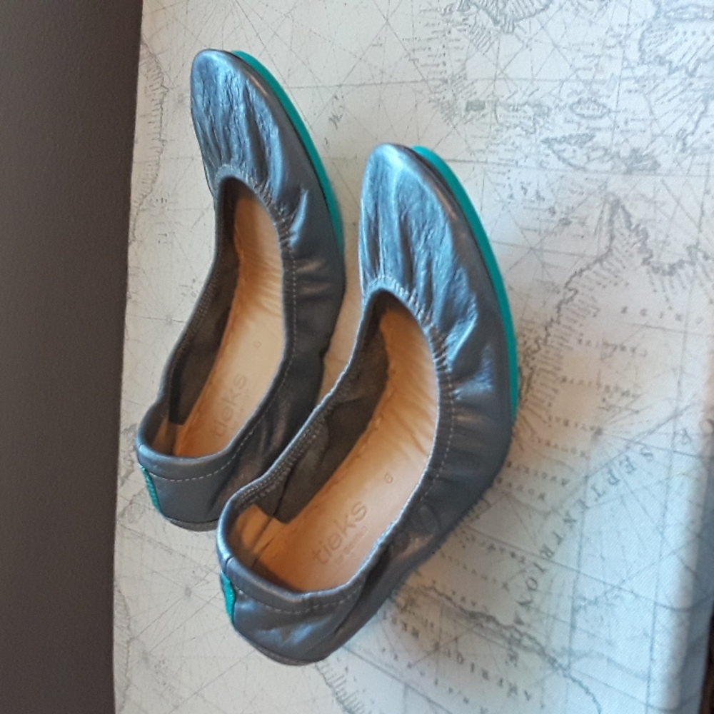 Tieks Metallic Silver Turquoise Size 6